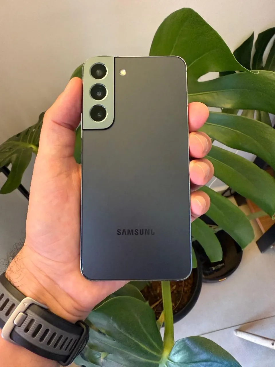 Vendo Galaxy S22 128gb verde - Não aceito troca