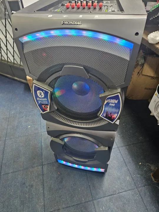 Caixa Amplificada Multiúso Mondial Connect Mega Sound Cm-12 Cor Preto 110V/220V