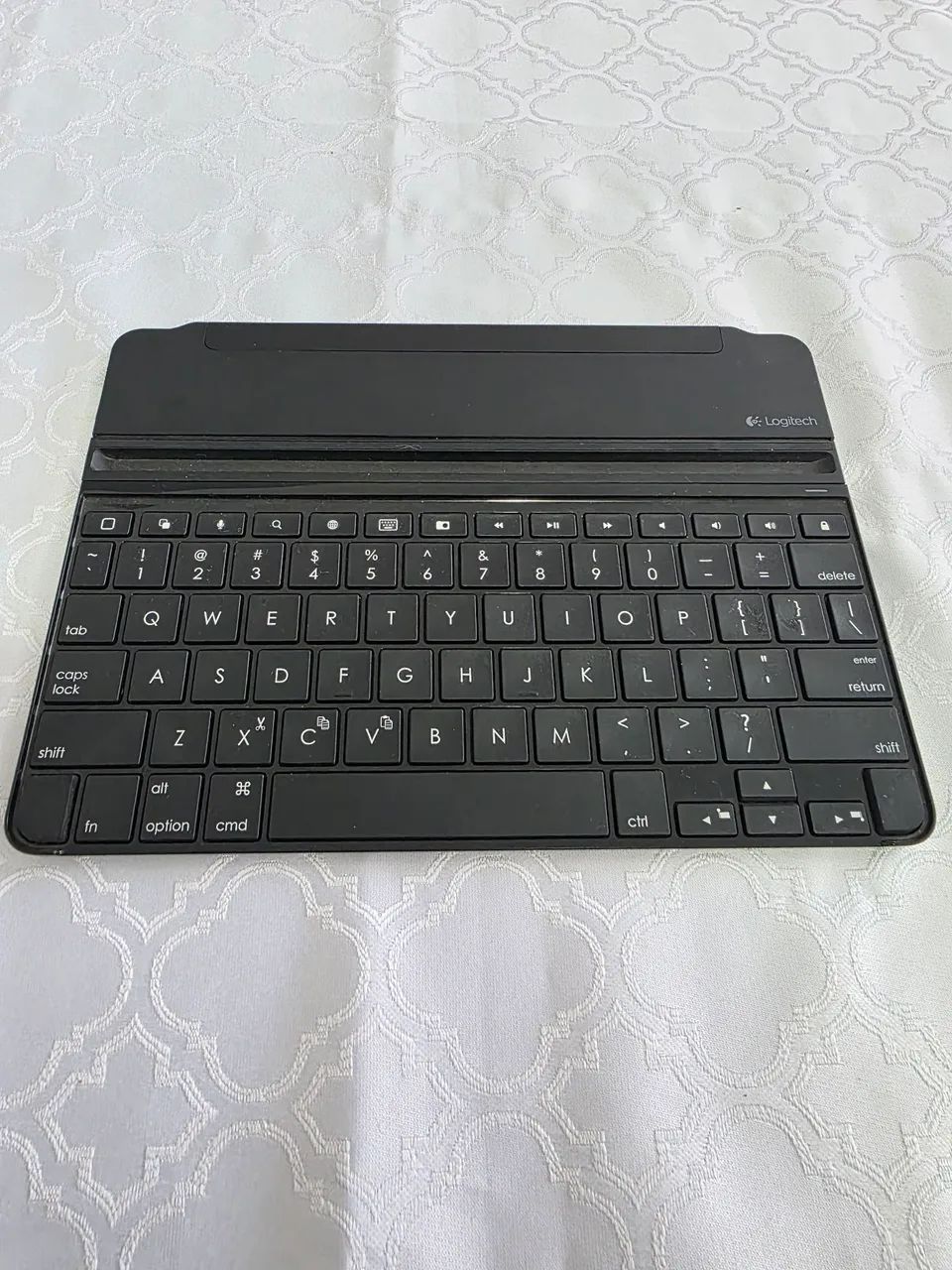 Teclado Logitech 