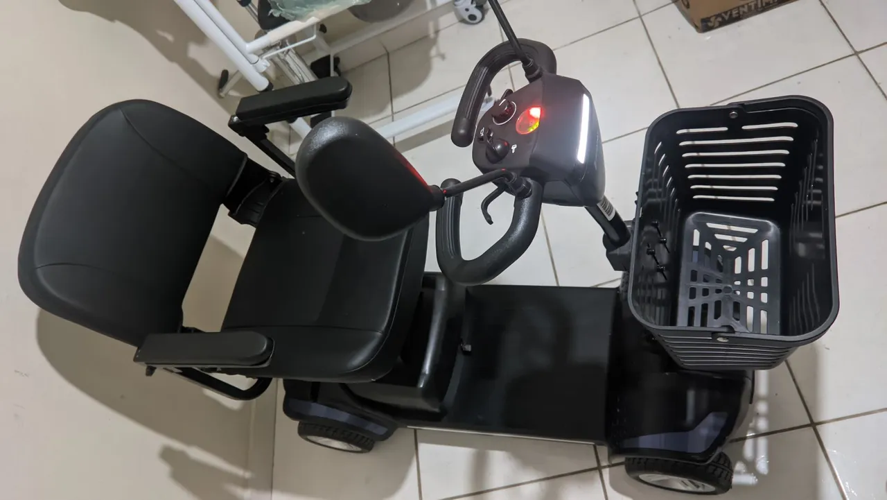 Scooter Elétrica para Mobilidade - Conforto e Segurança