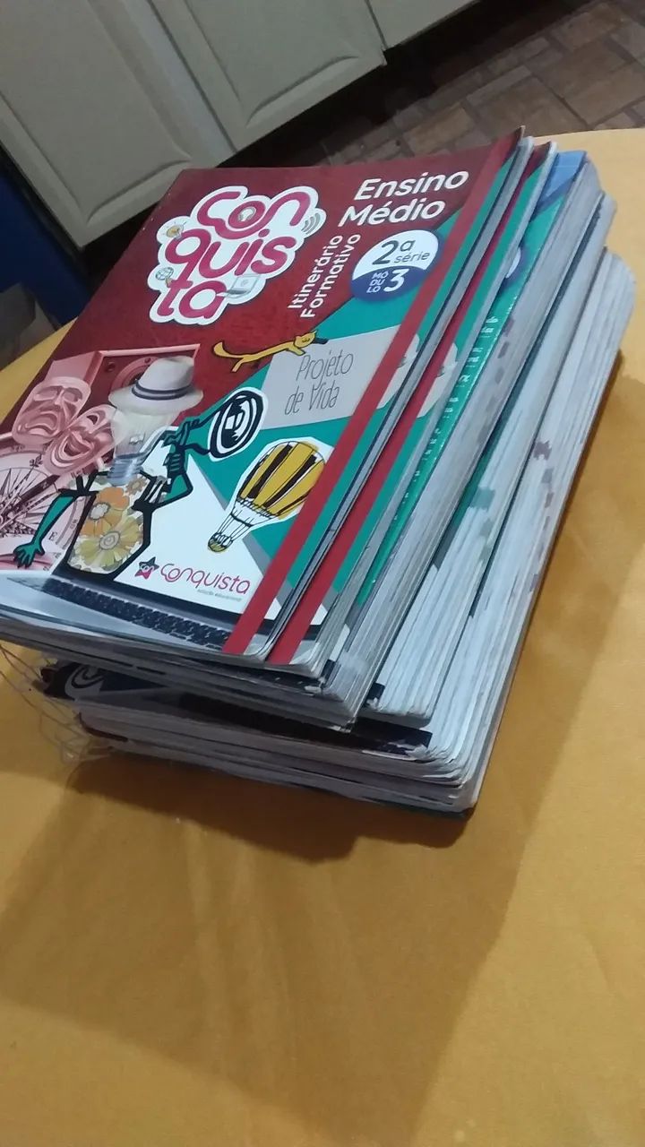 Livros Didáticos Conquistas - Ensino Médio - 2ª Série usados módulo 3435653547687290882