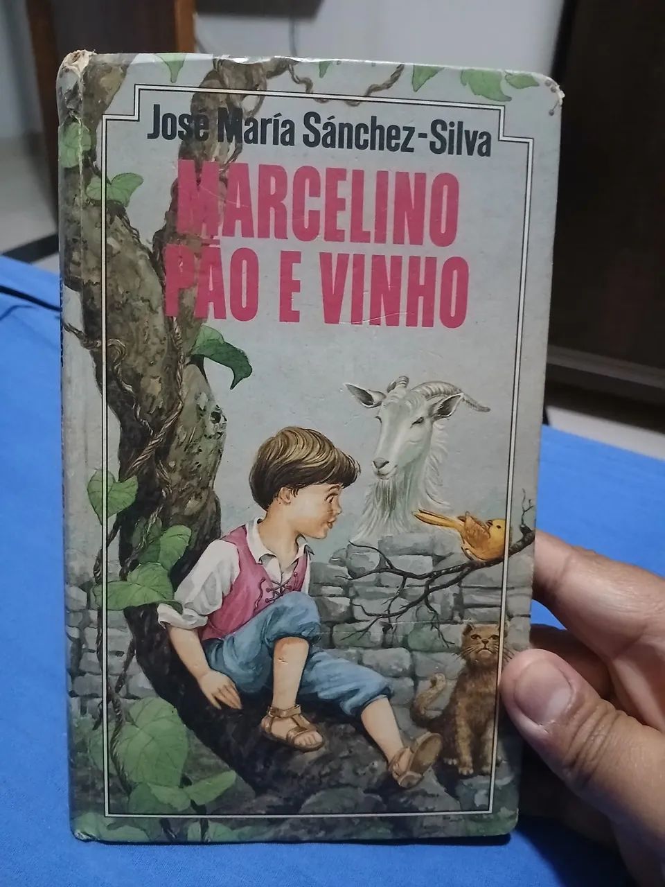 Marcelino Pão e Vinho - José Maria Sánchez-Silva