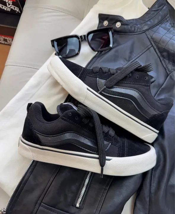 Vans KNU preto 