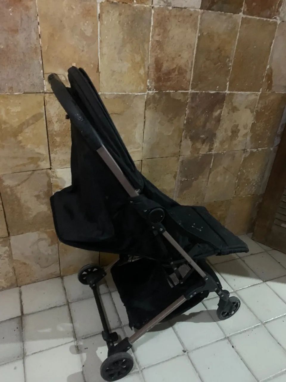 Carrinho de bebê galzerano, preço imbatível 400  - Foto 2