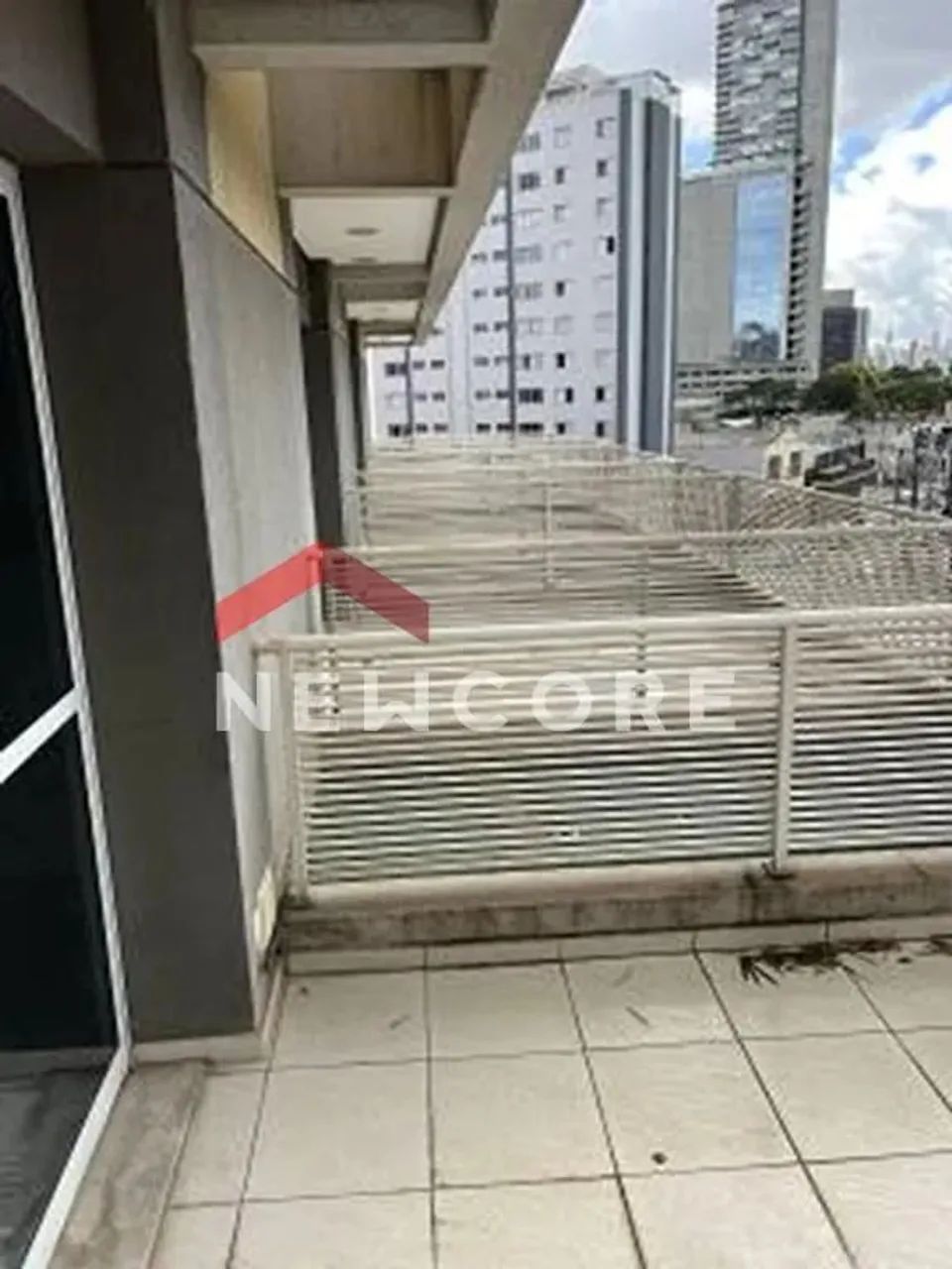 Sala comercial em Avenida Vital Brasil - Butantã - São Paulo/SP