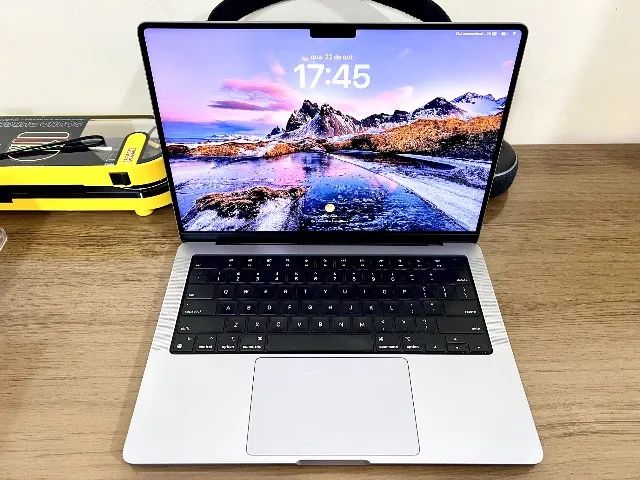 MacBook Pro 14