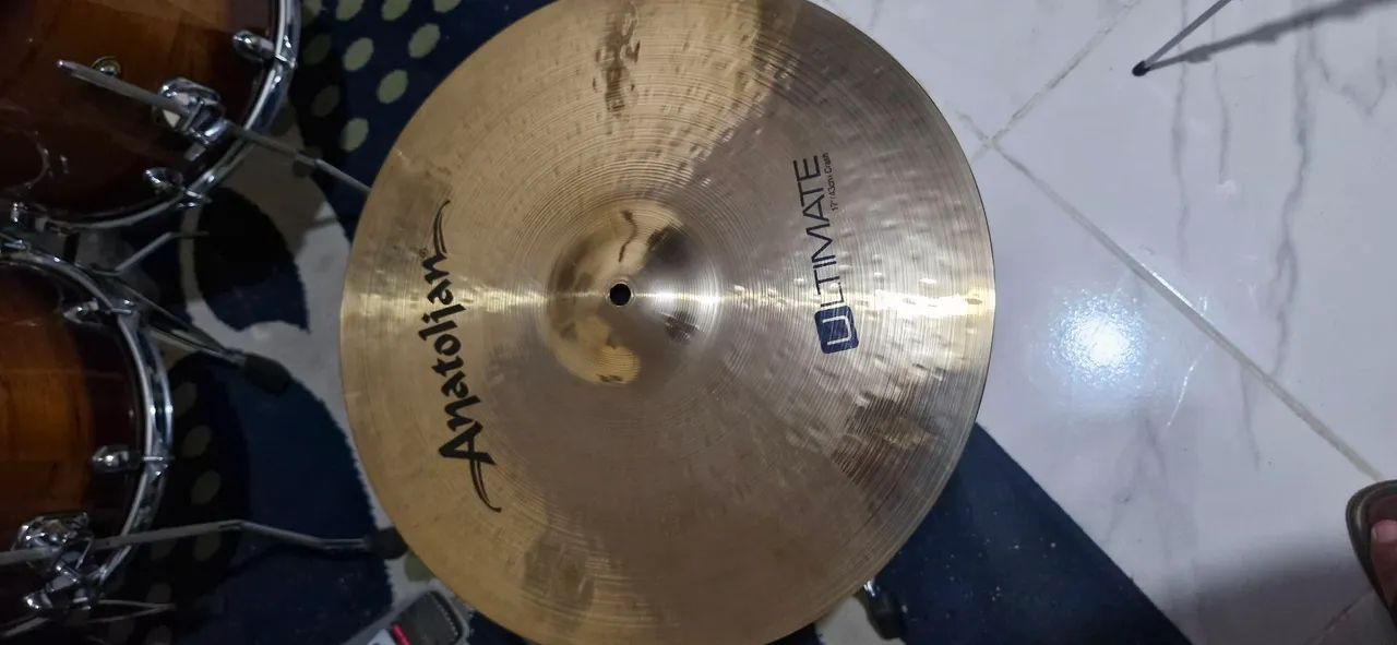 Prato de Bateria 17" Anatolian Ultimate