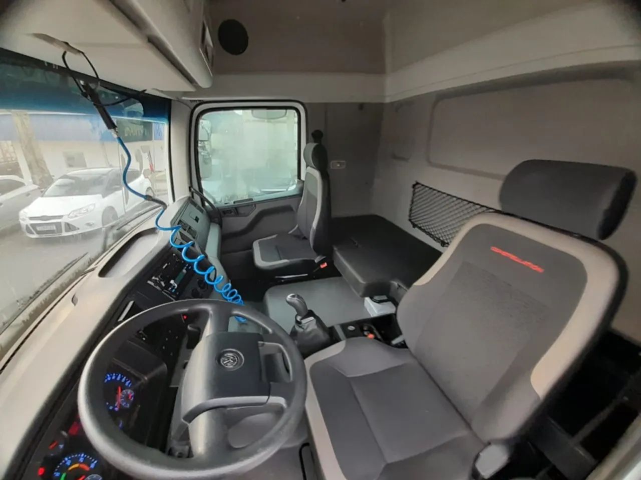 Volkswagen 25.360 2023- Único dono- Renovação frota Friboi - Foto 5