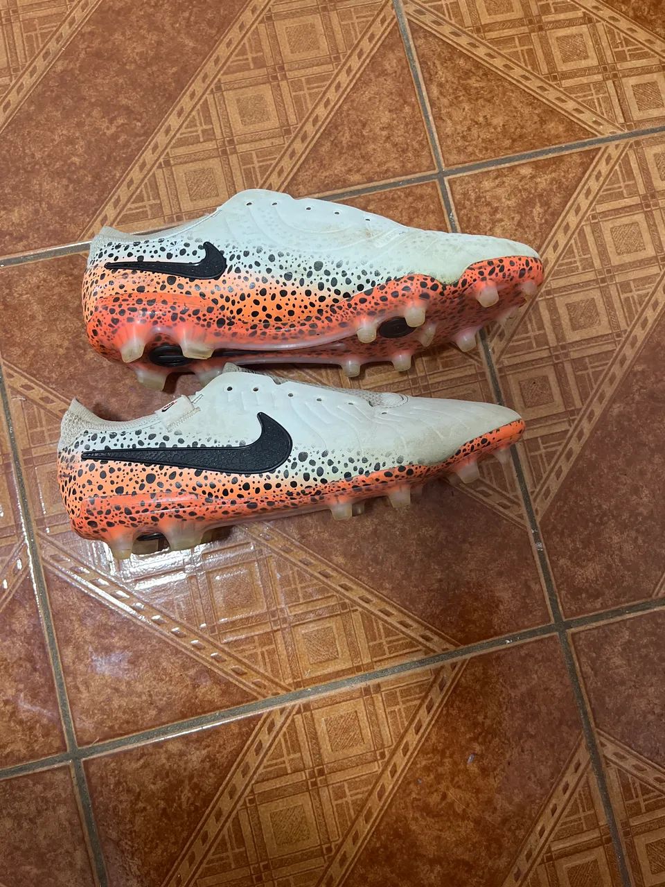 Vendo chuteira da Nike 