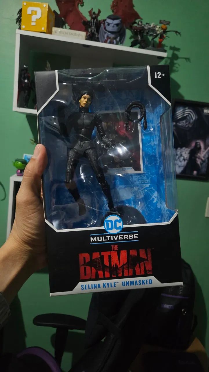 BUNDLE THE BATMAN (Selina Kylo, Charada, Penguin + Brinde)? MATT REEVES | DC MULTIVERSE - Foto 3