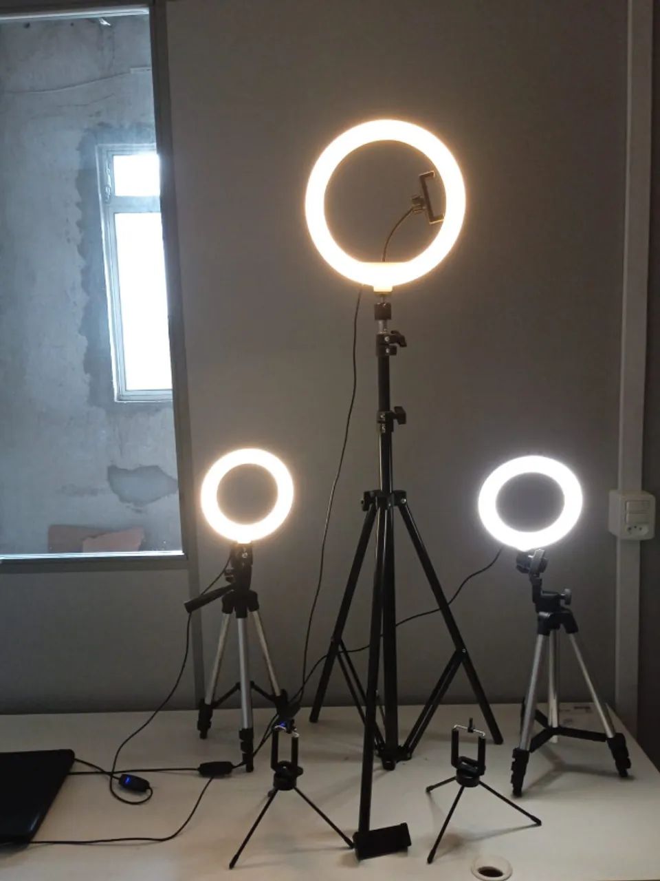 Kit Iluminador profissional Led 3 Ring Light 3 Tripés Bluetooth e Microfone Wireless