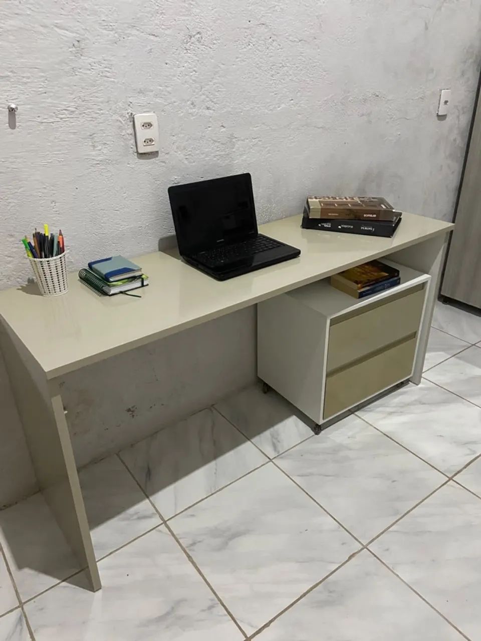 Escrivaninha  - Foto 5