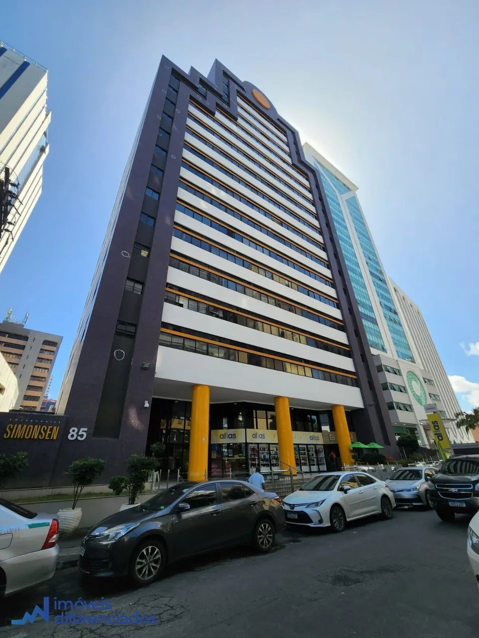 SIMONSEN - Sala Comercial 220m² - ALUGADA