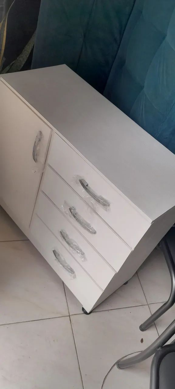 Cômoda usada em perfeito estado MDF - Foto 5
