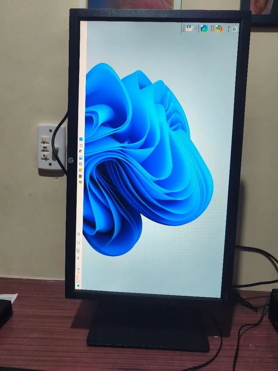 MONITOR HP RETRÁTIL 21.5