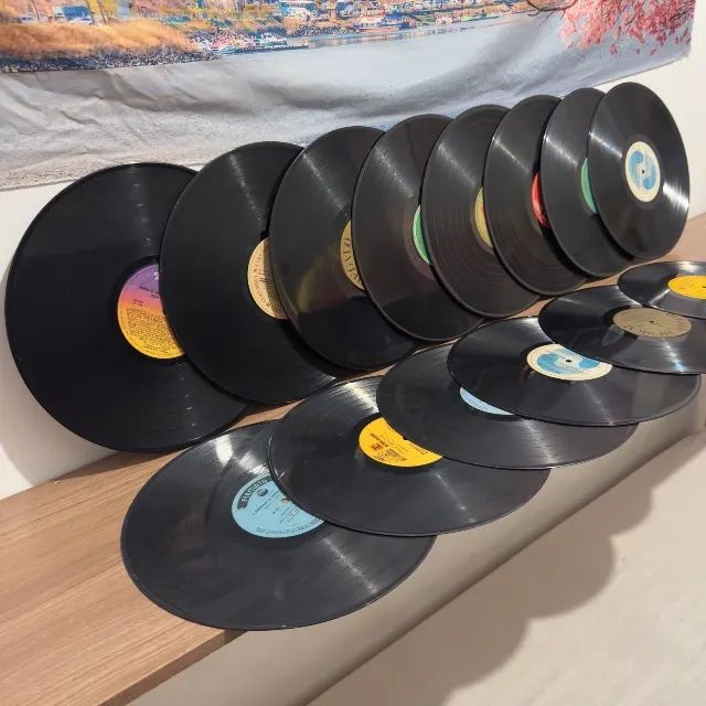 14 Disco de Vinil Aleatorios / LP decorativos  - Foto 3