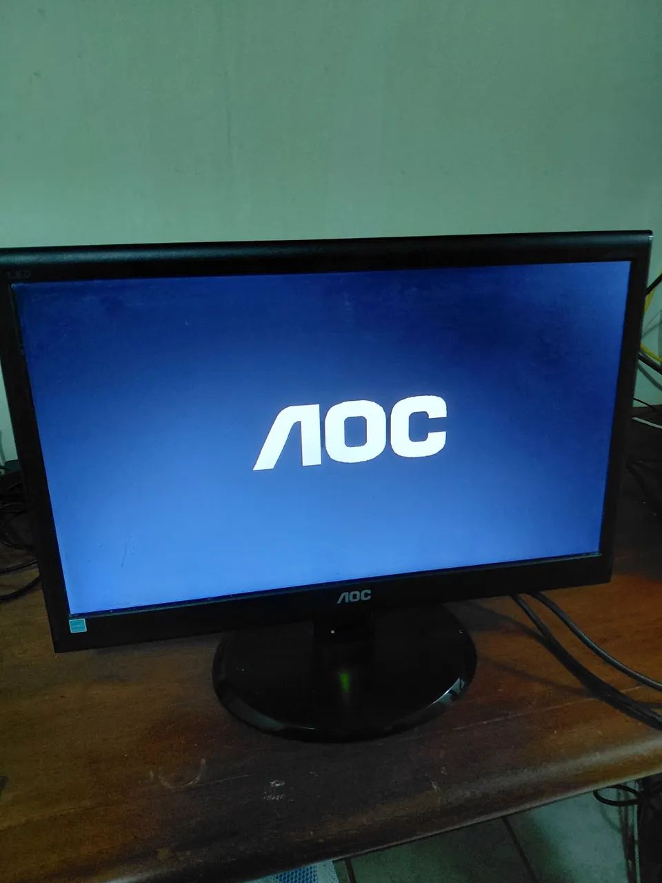 Monitor AOC E950SWN 18,5" LED + Cabos - Foto 2