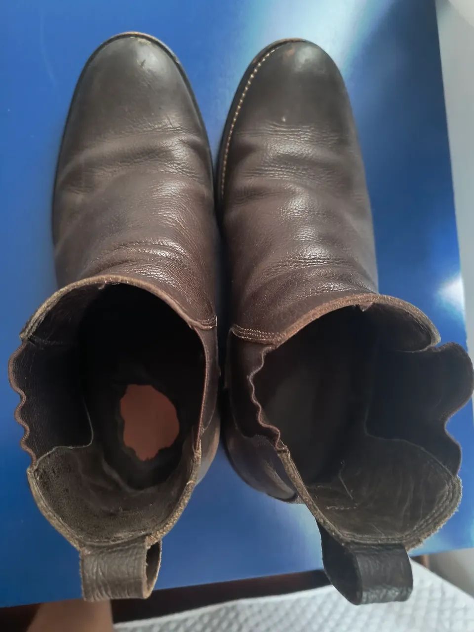 Bota Chelsea em Couro Rústico  - Foto 4