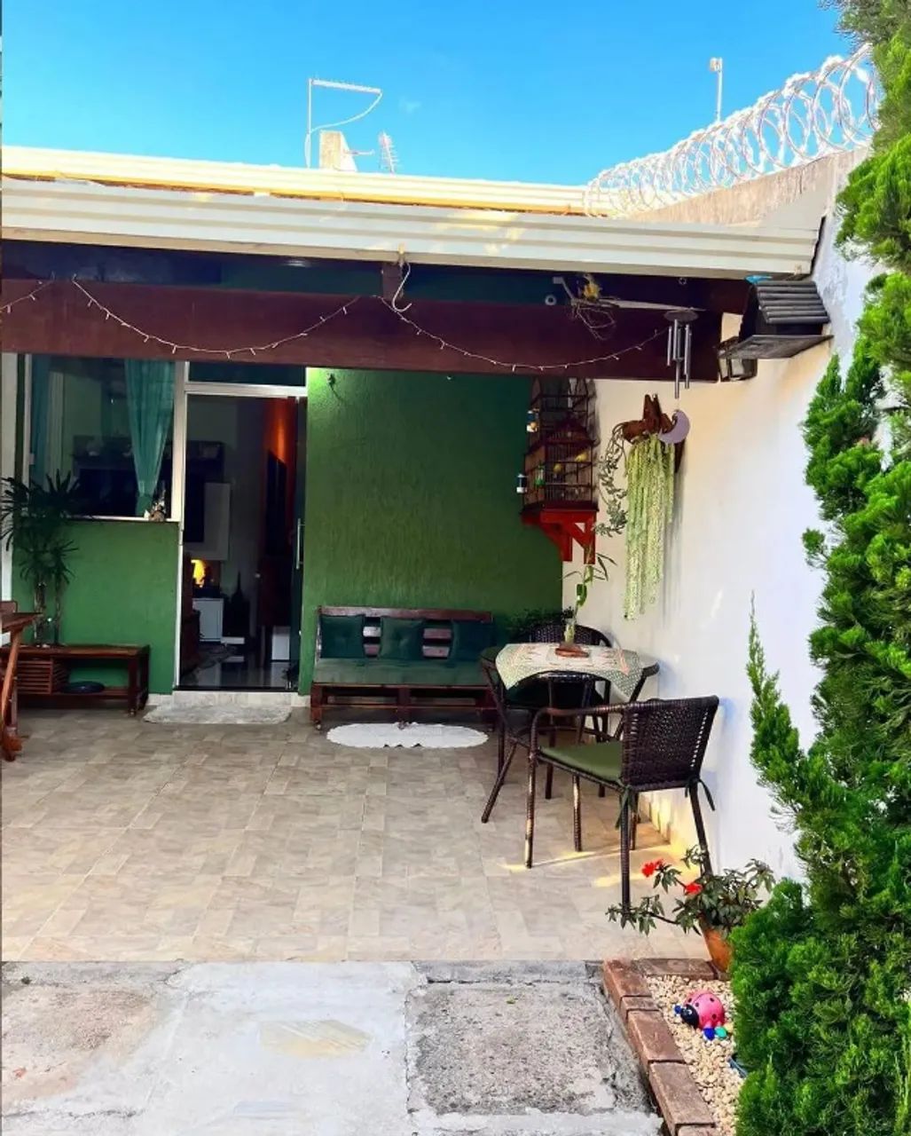 Casa linda, ampla e arejada a venda ! - Foto 2
