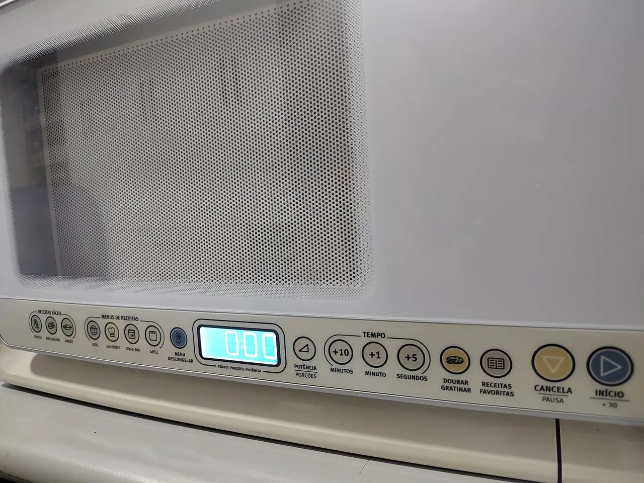 Microondas Eletrolux 31L  - Foto 2