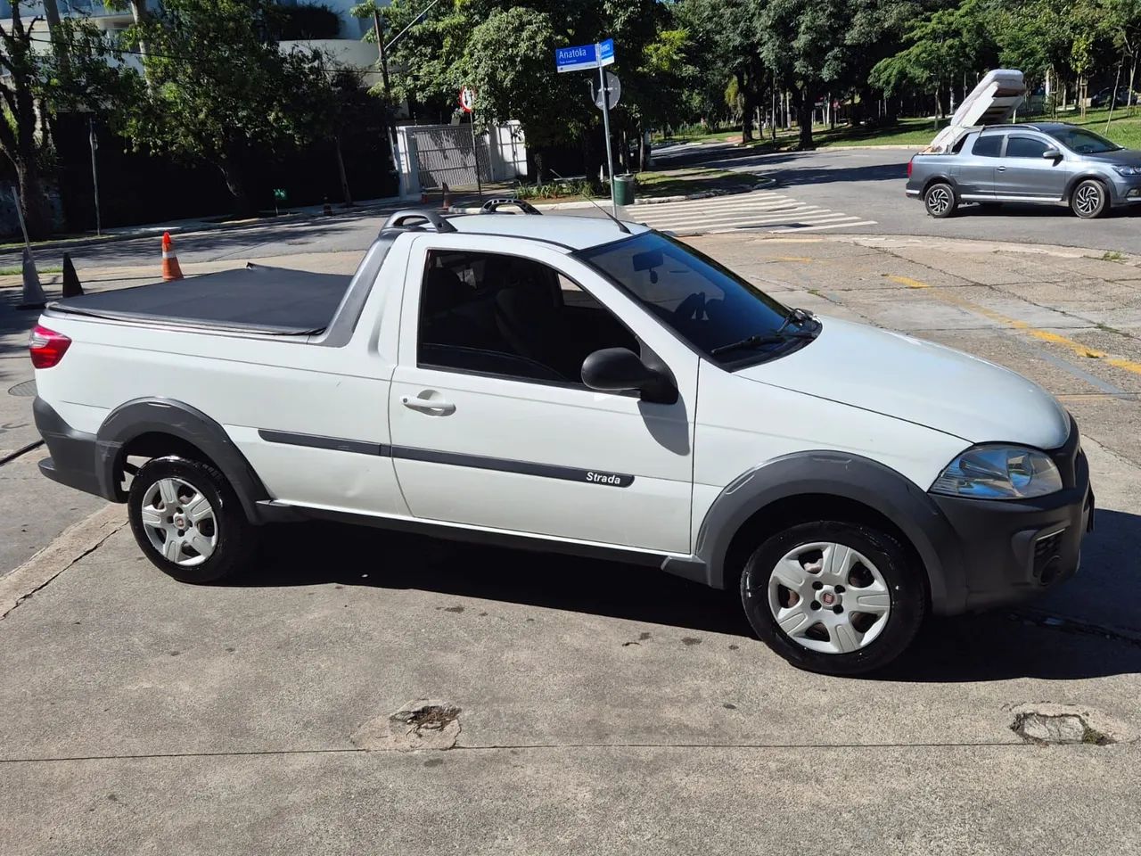 Fiat Strada Working Hard 1.4 Fire Flex 8V CS 2017 - Foto 3