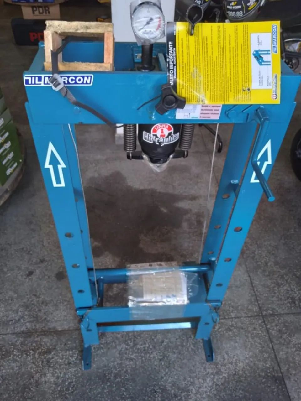 PRENSA MARCON 15 TONELADAS