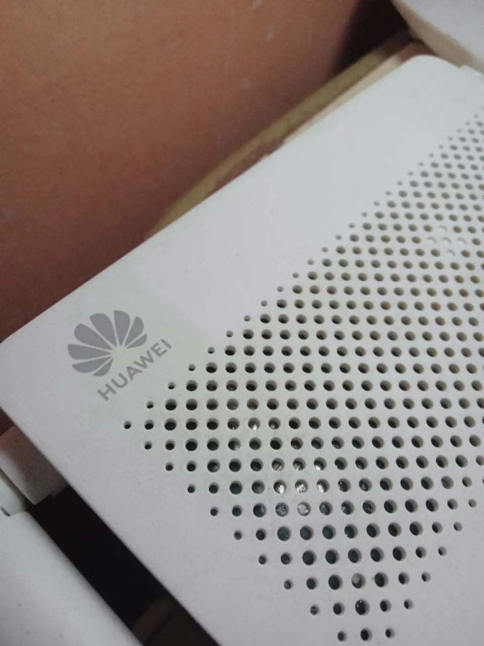 roteador Huawei Echolife eg8145v5 v2 - Foto 2