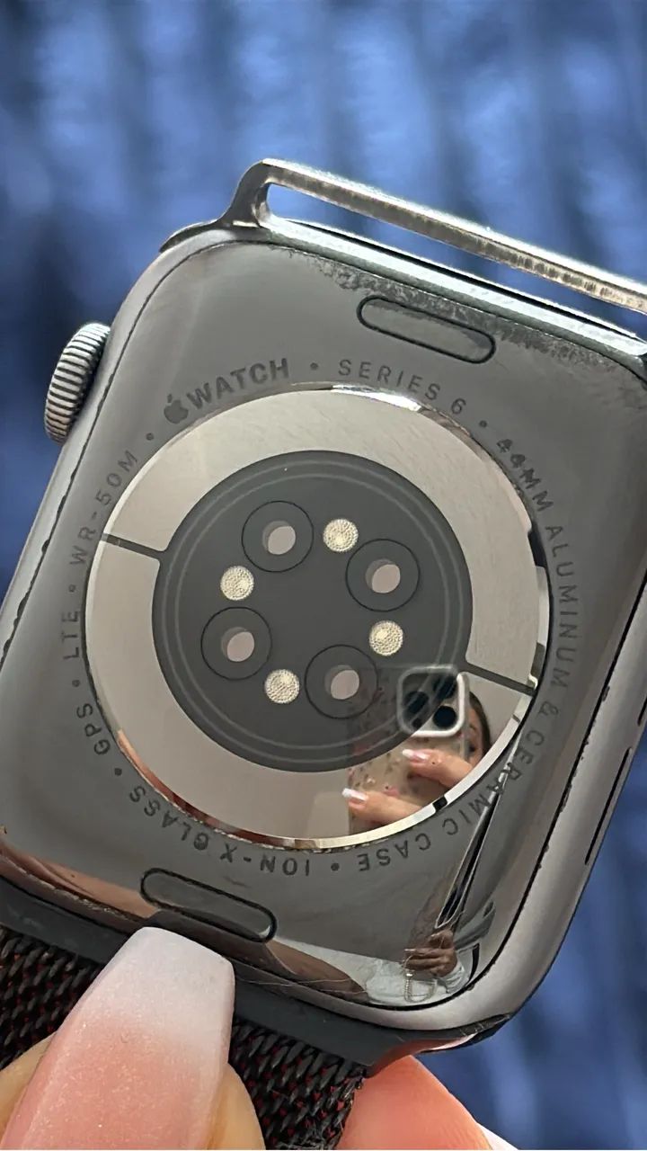 Apple Watch Series 6 44mm GPS e Celular - Foto 4
