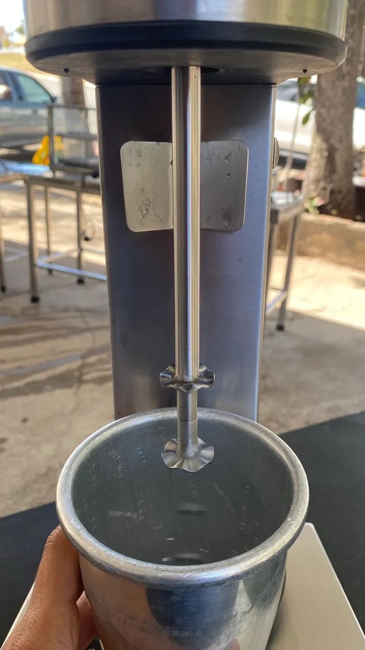 Batedor de Milk Shake Bermar Industrial Profissional  - Foto 3