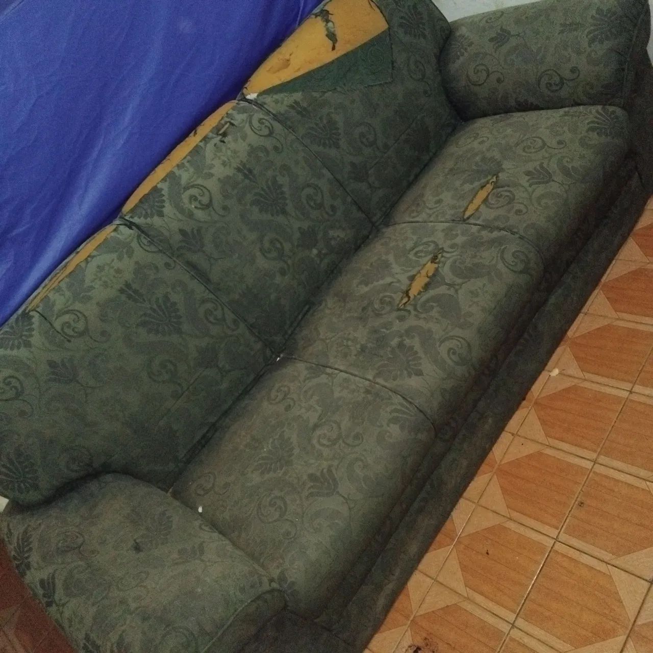 DOAÇÃO de Sofás 2 e 3 lugares - Foto 2