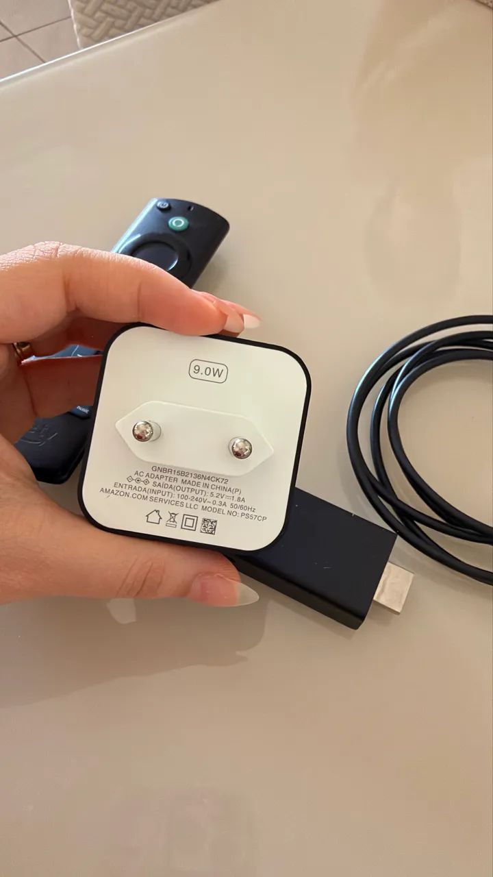 Fire TV Stik 4K Amazon - Foto 4