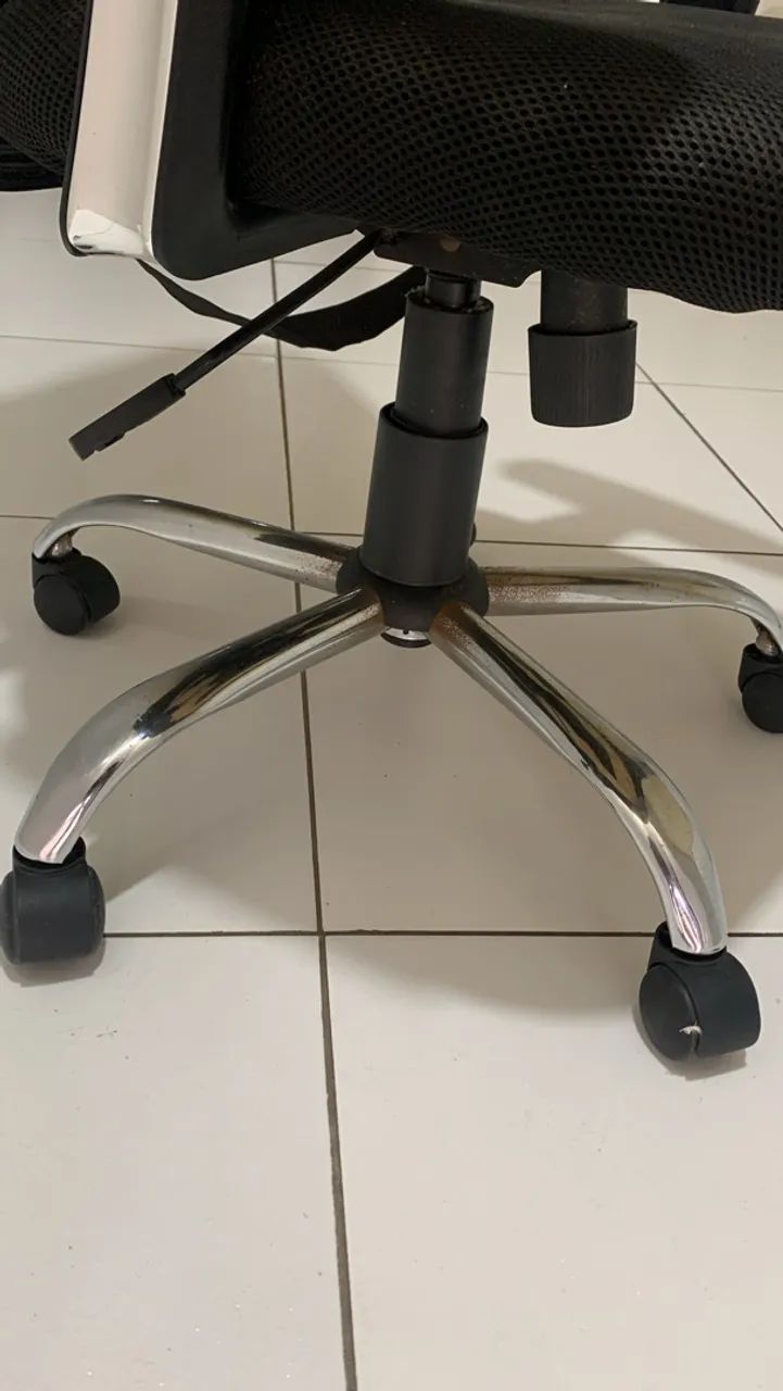 Cadeira ergonômica de escritório  - Foto 4