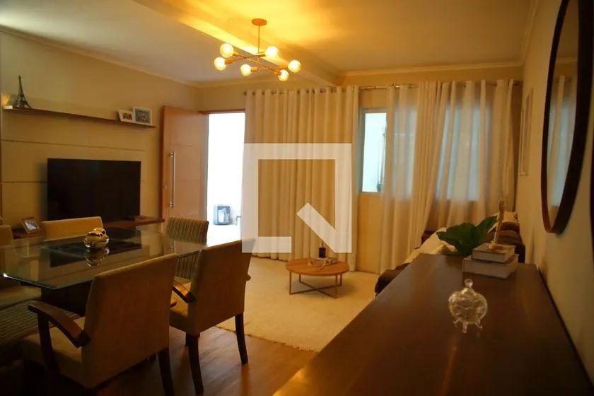 Casa à Venda - Planalto, 3 Quartos, 230 m2
