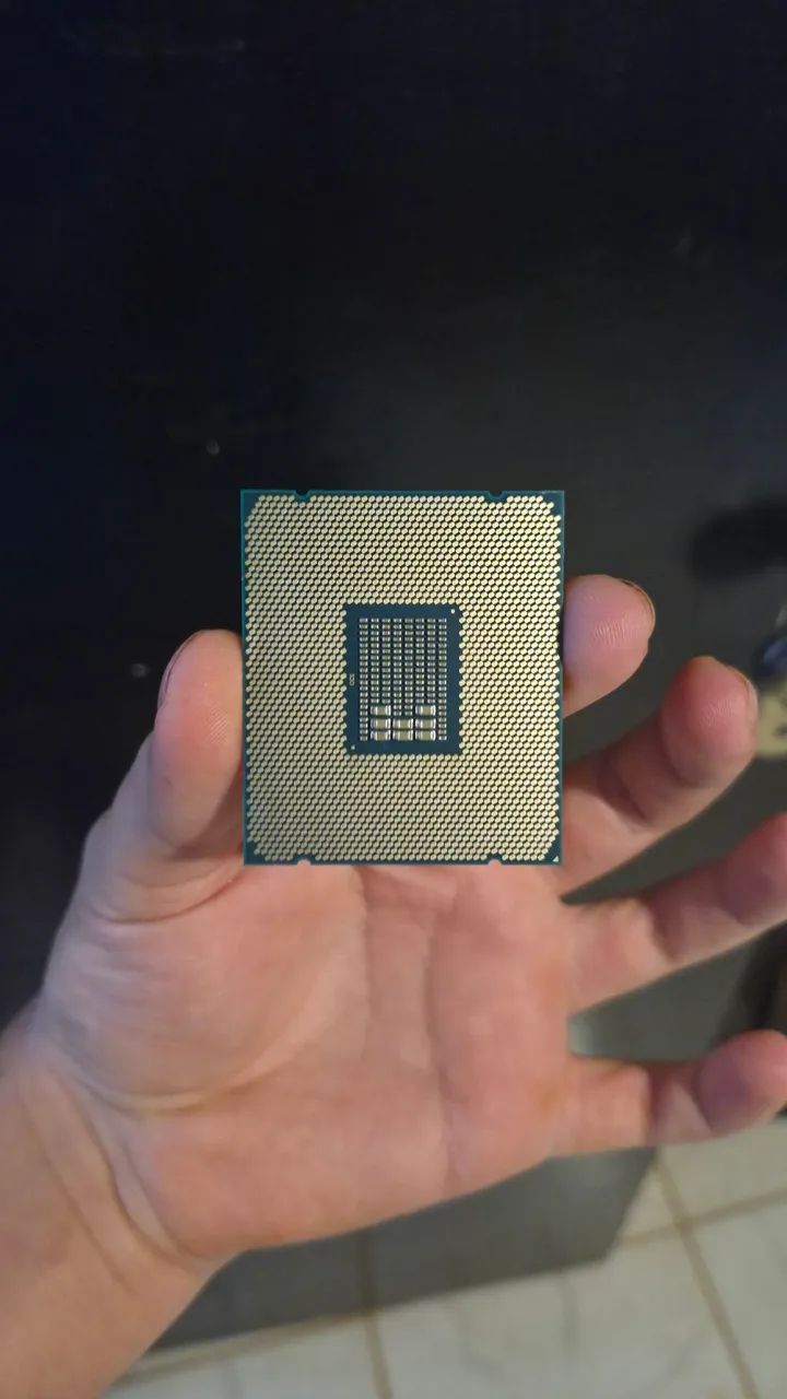 Processador Intel Xeon E5-2667V4 3.20GHz LGA2011-3 - Foto 2