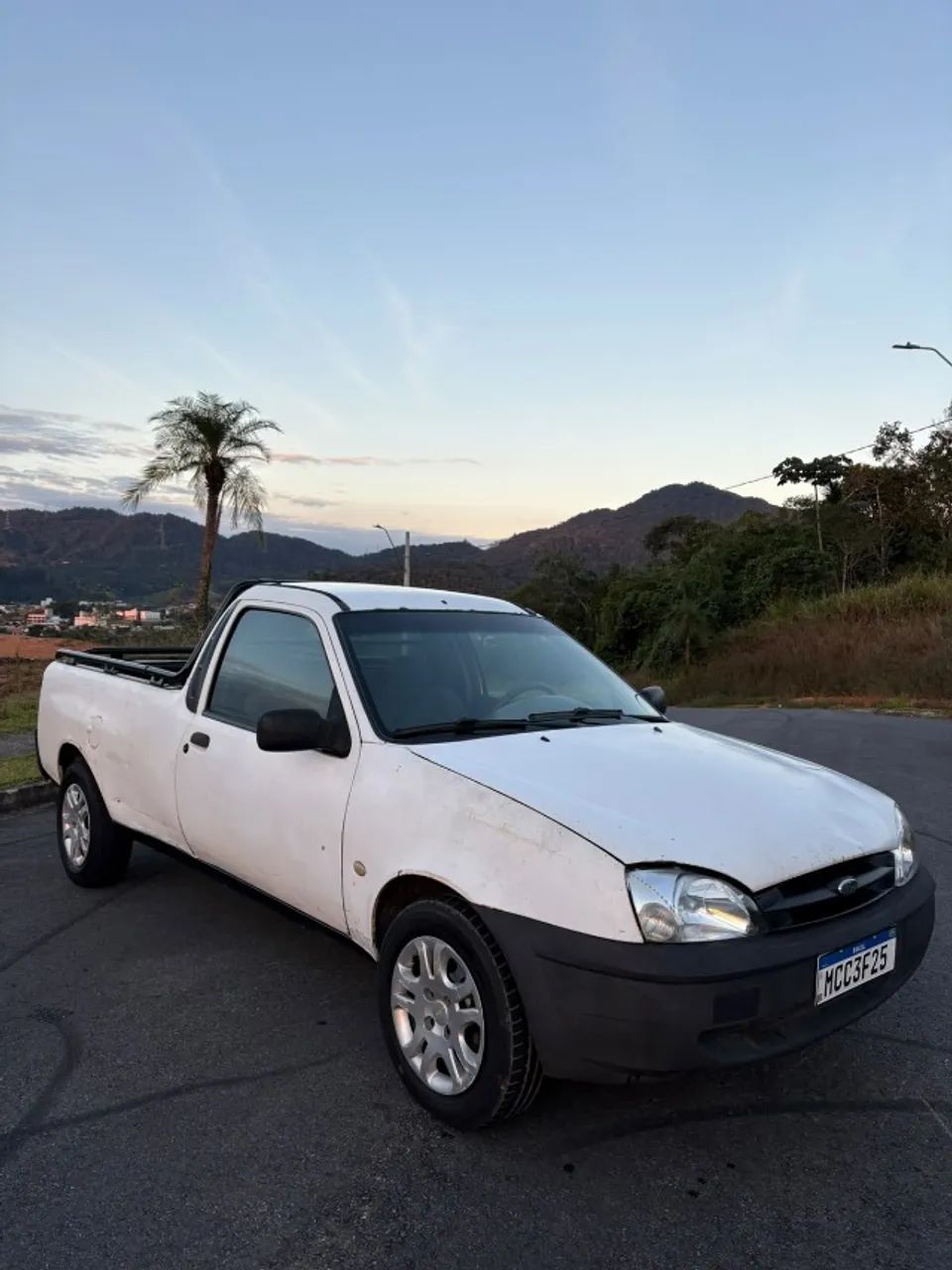 Ford Courier 1.6 L/ 1.6 Flex 2003