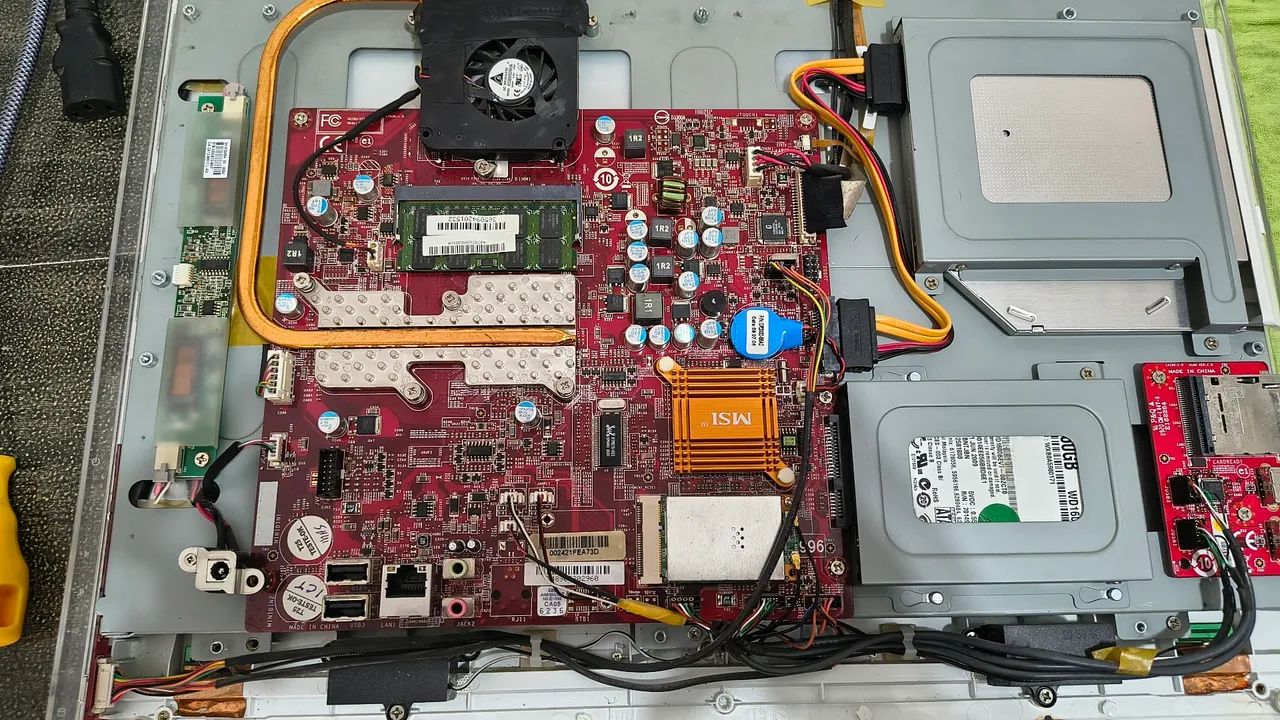 Formatação e manutenção em PC e notebook  - Foto 5