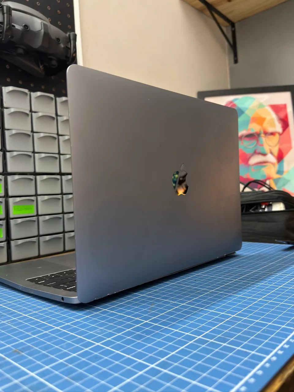 MacBook Pro 13? 2019 - Intel Core i5 | 8GB RAM | 128GB SSD | Touch