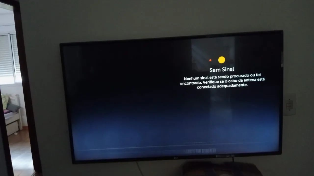 Tv smart 50 com listra na tela parte de baixo  - Foto 2
