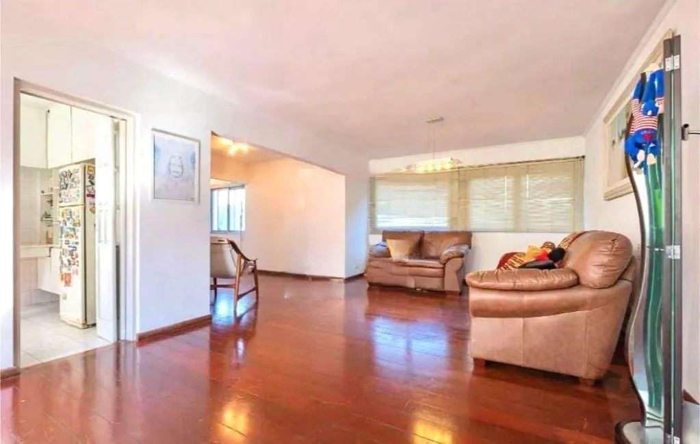 Apartamento à venda, 127m² e 3 quartos em Pinheiros | Iluminado, 1 vaga e localização estr