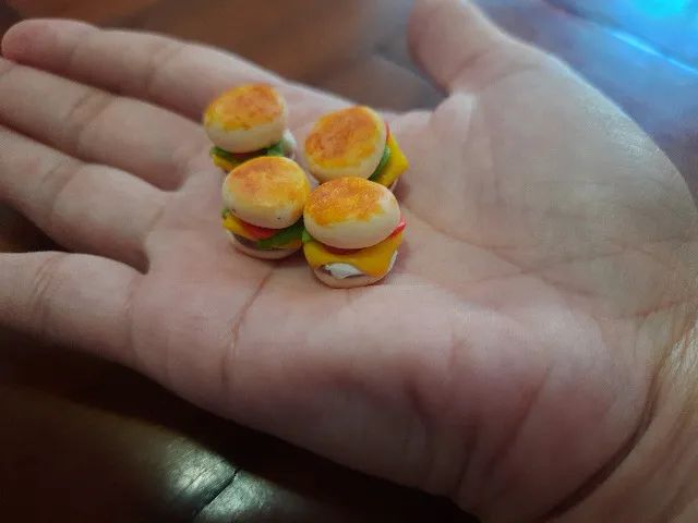 Hambúrguer Miniatura - Foto 2
