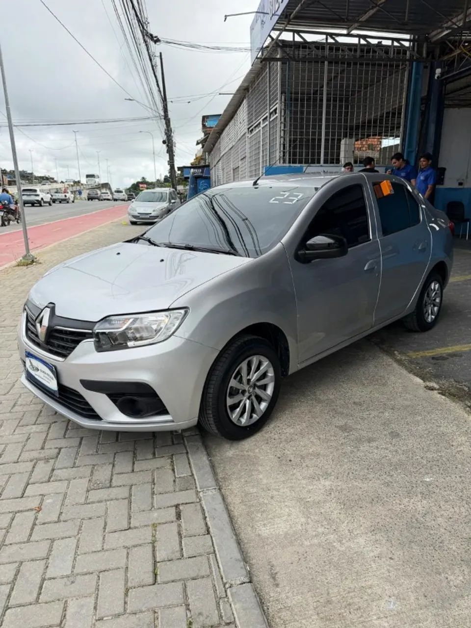 Renault Logan LOGAN Zen Flex 1.0 12V 4p Mec. 2023