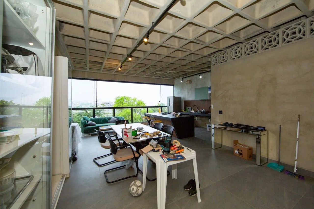 Casa à Venda - Havaí, 4 Quartos, 320 m2 - Foto 2