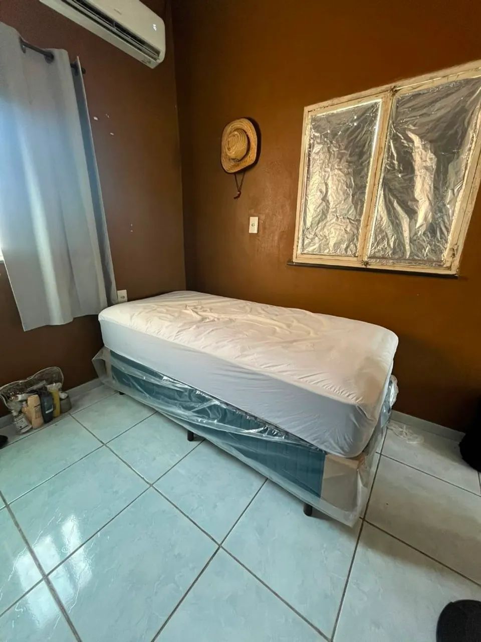CAMA BOX SOLTEIRO/MAIS COLCHÃO 