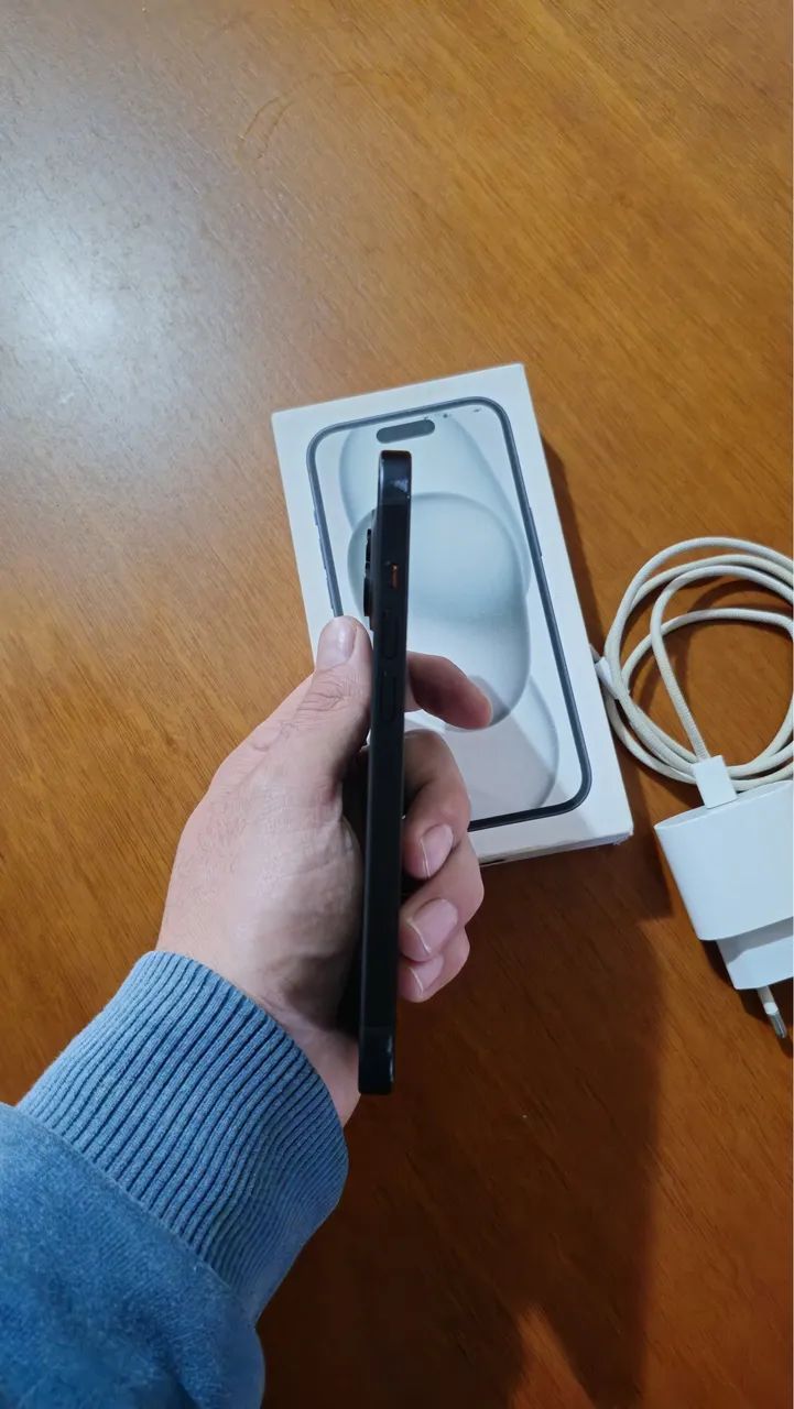 ? iPhone 15 256GB Preto - Excelente Estado! - Foto 5