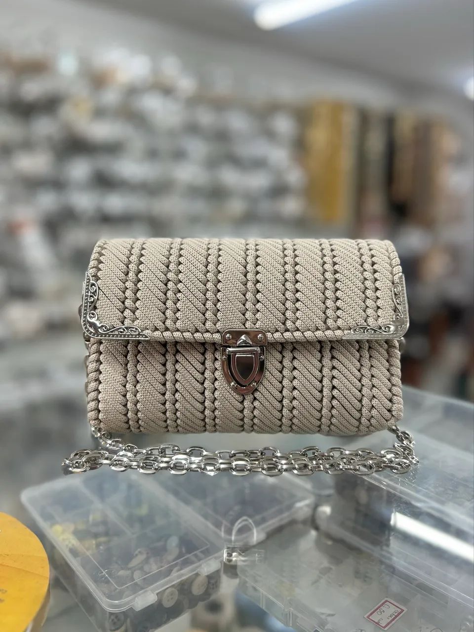 Bolsa em tela 