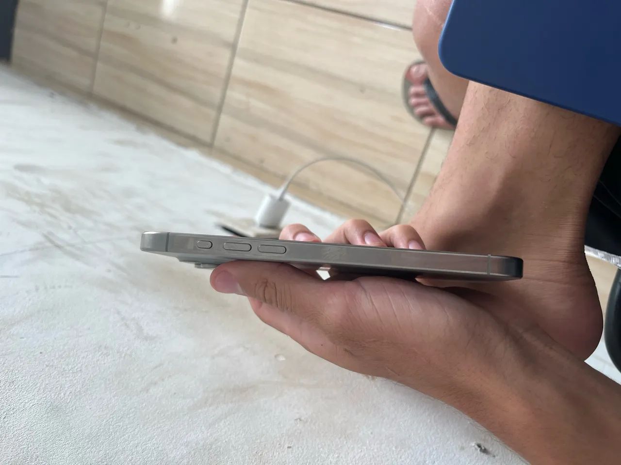 Vendo ou troco IPhone 15 pro max - Foto 5