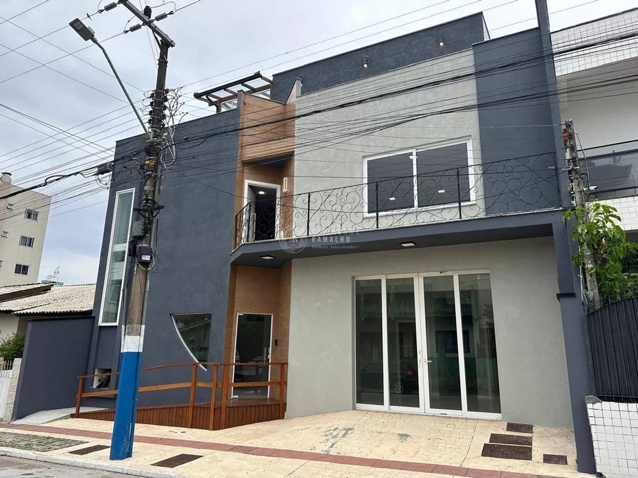 Locação: Casa Comercial // Nações // 900M²