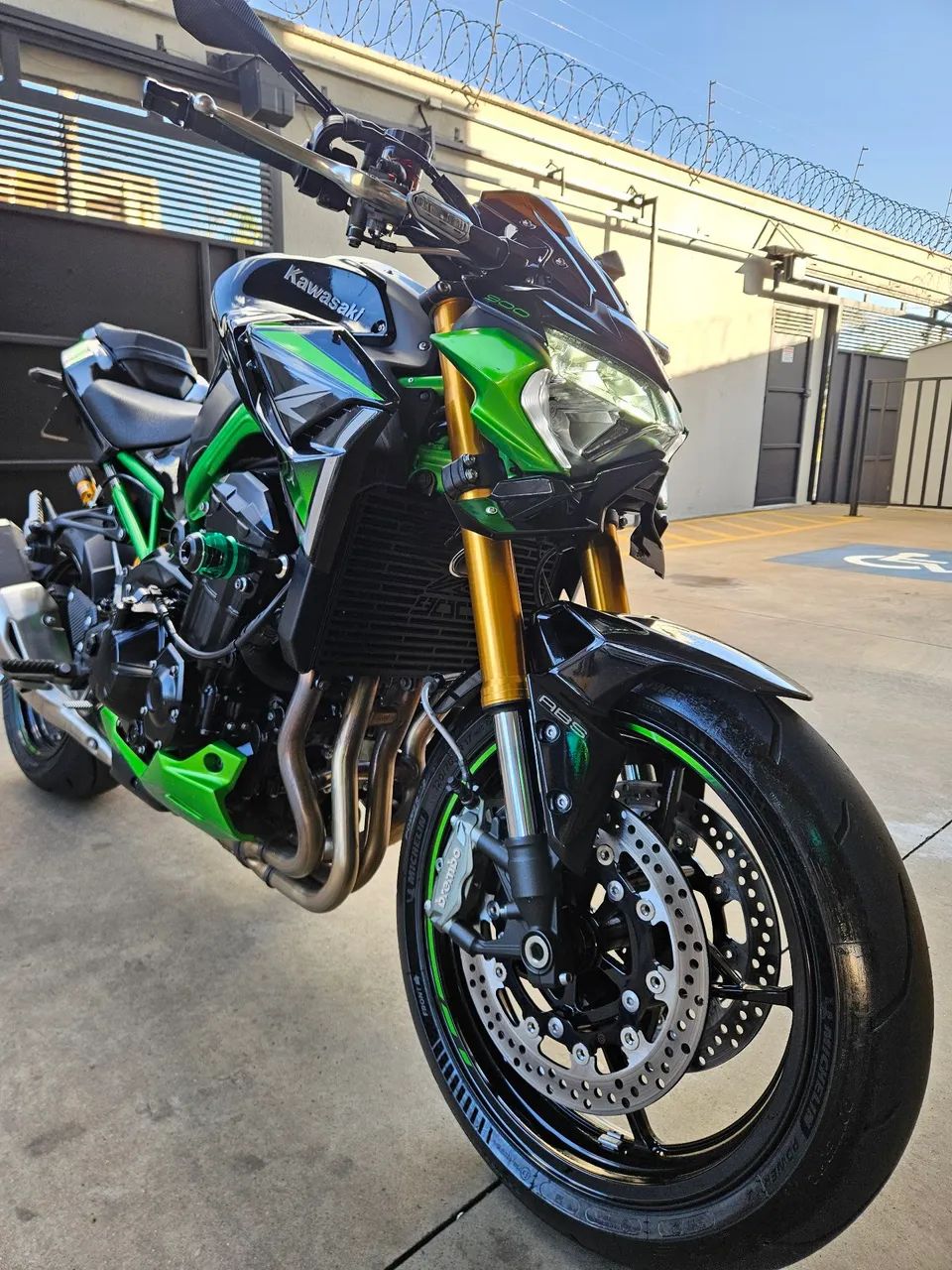 Z900 R edition 2022 - Foto 3
