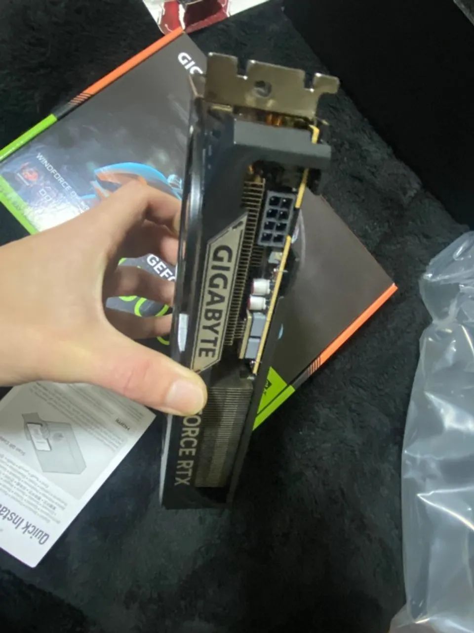 RTX 5060 WINDFORCE MAX OC - Foto 3