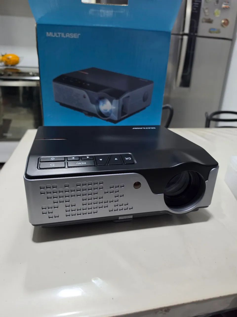 MULTILASER SMART SCREEN PROJETOR LED Projete até 250 | 4500Lumens  - Foto 3